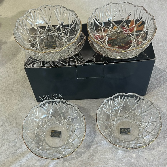 MIKASA - Picture 5 of 9